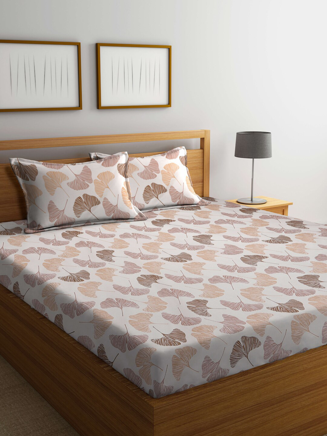 Arrabi Valentines Day Special Cream Floral Polycotton 300 TC King Fine Bedsheet with 2 Pillow Covers-98 x 106 inches