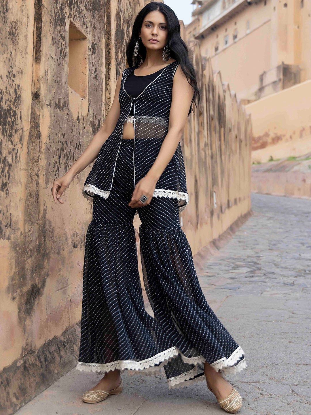 Ragavi Ethnic Motifs Sequinned Sharara Kurti Set