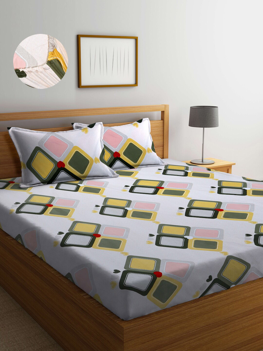 Arrabi White Geometric Polycotton 300 TC Fitted Super King Fine Bedsheet with 2 Pillow Covers-59 x 87 inches