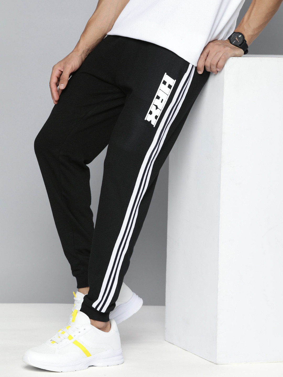 HRX by Hrithik Roshan Men Lifestyle Striped Terry Joggers