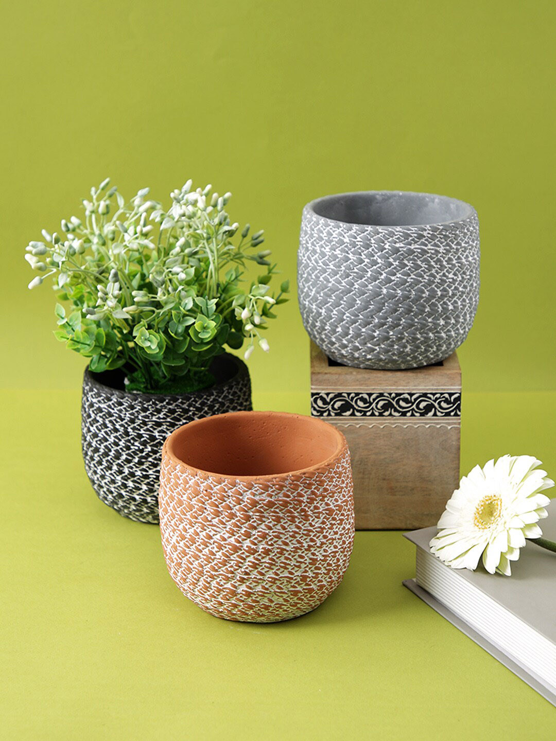 TAYHAA Black & Grey 3 Pieces Textured Ceramic Planters