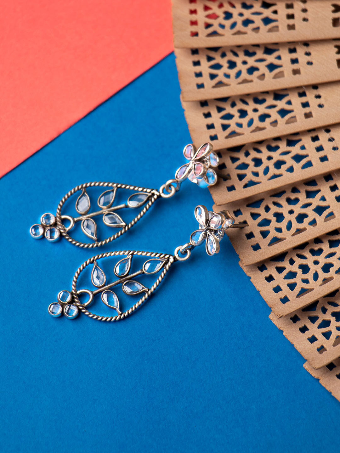 Shyle 925 Sterling Silver Drop Earrings