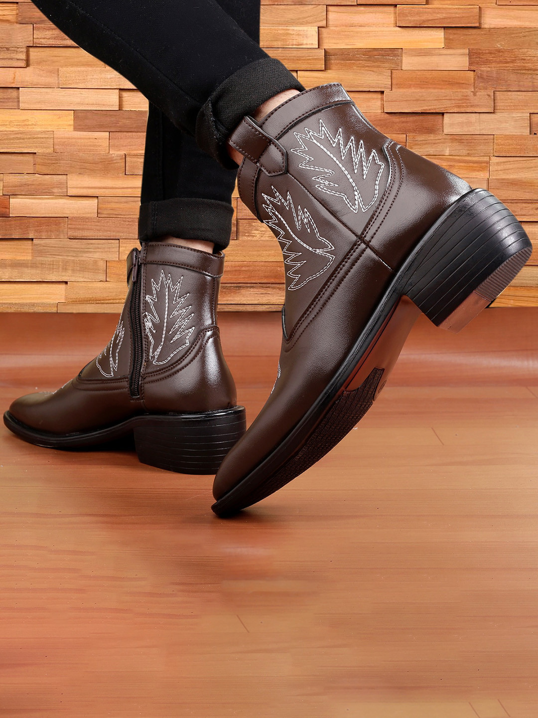 Bxxy Men Embroidered Heeled Cowboy Boots