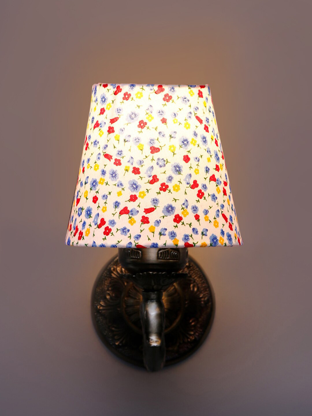Devansh White & Red Printed Wall Lamp With Cotton Conical Shade