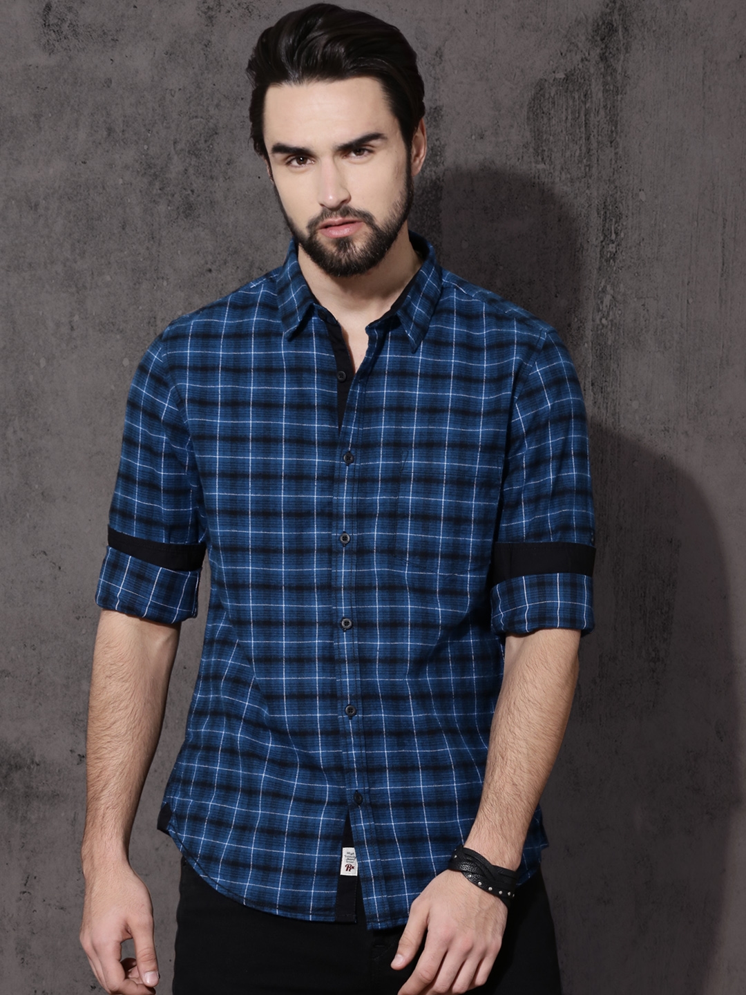 Buy Roadster Men Blue & Black Checked Sustainable Casual Shirt - Shirts for  Men 2279528