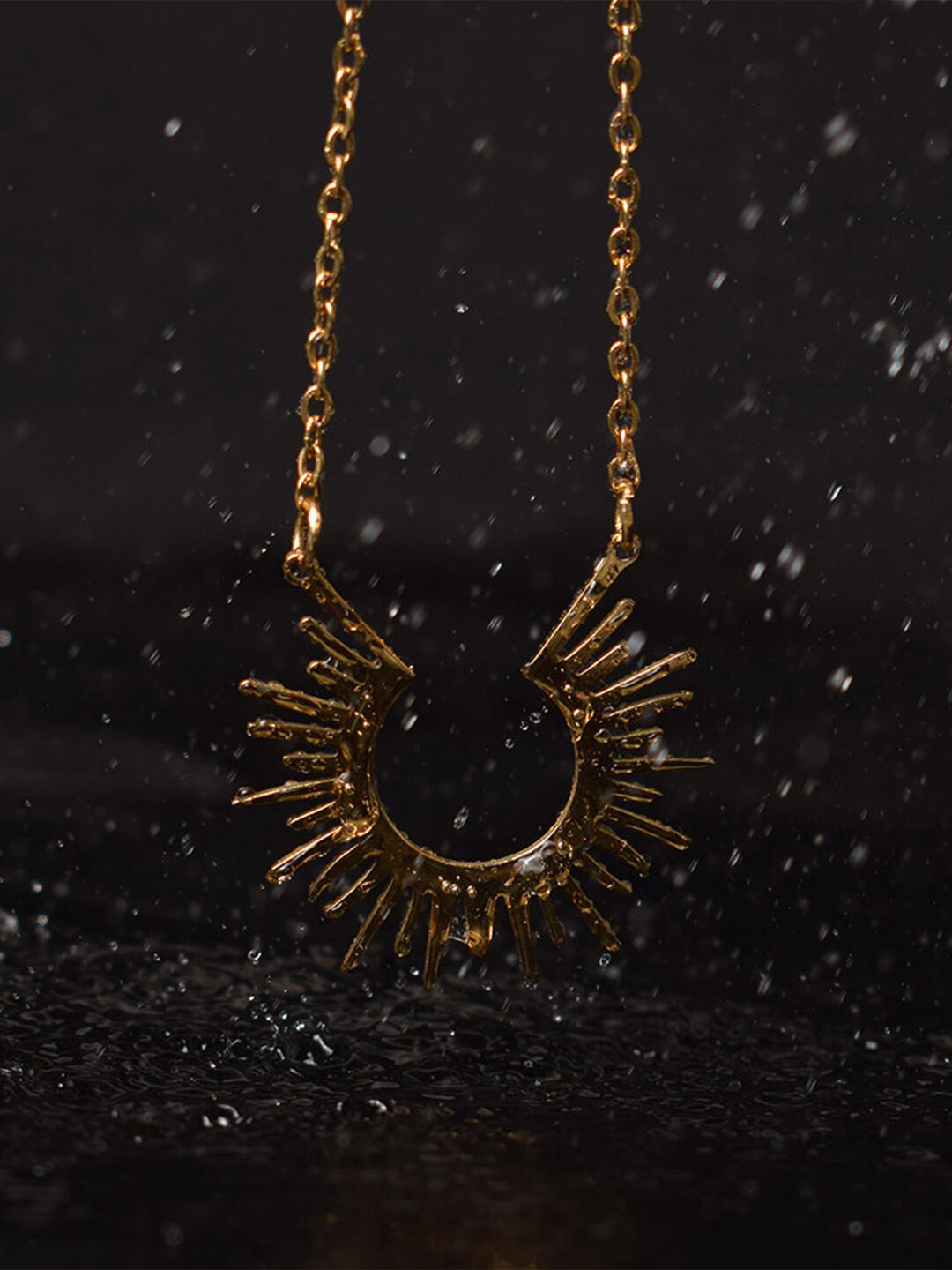 PALMONAS Gold-Plated Stone-Studded Sun Rays Pendant Chain