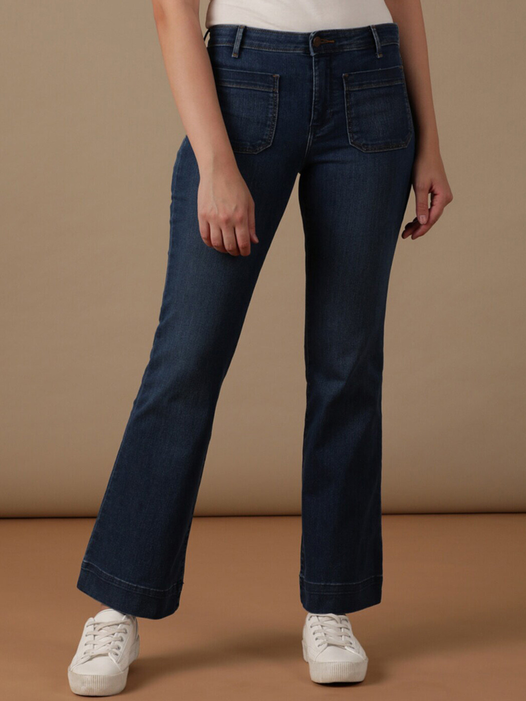 Wrangler Women Flared High-Rise Cotton Stretchable Jeans