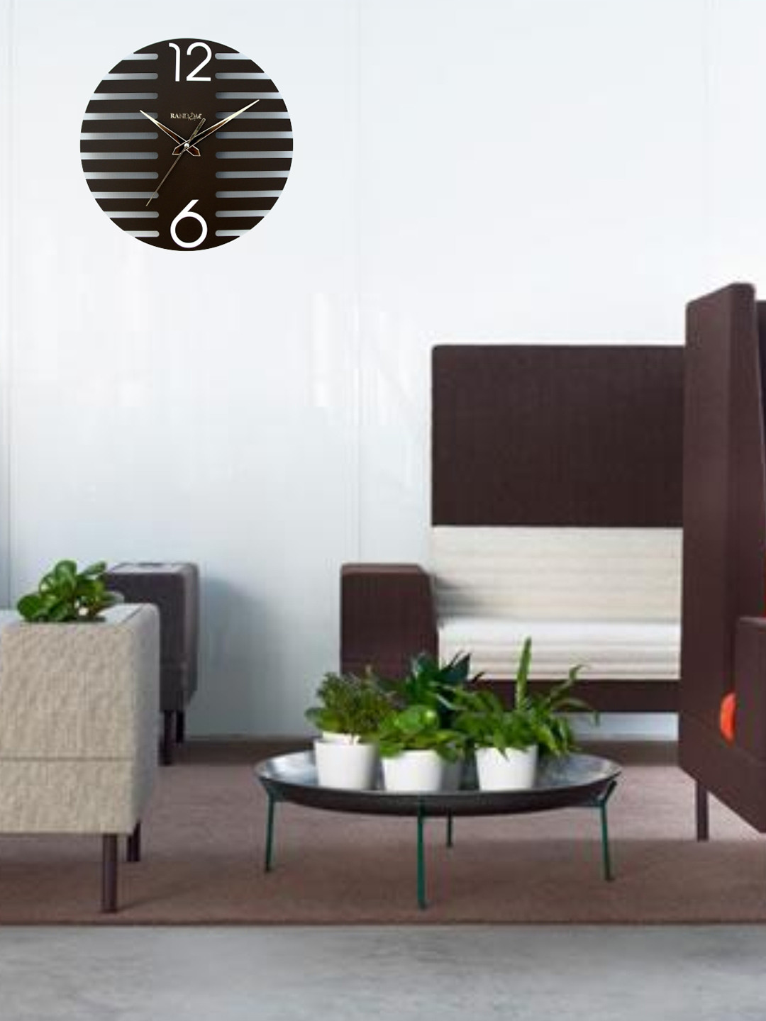 RANDOM Brown Wood Large Display Round Battery Analogue Wall Clock-30.5cm