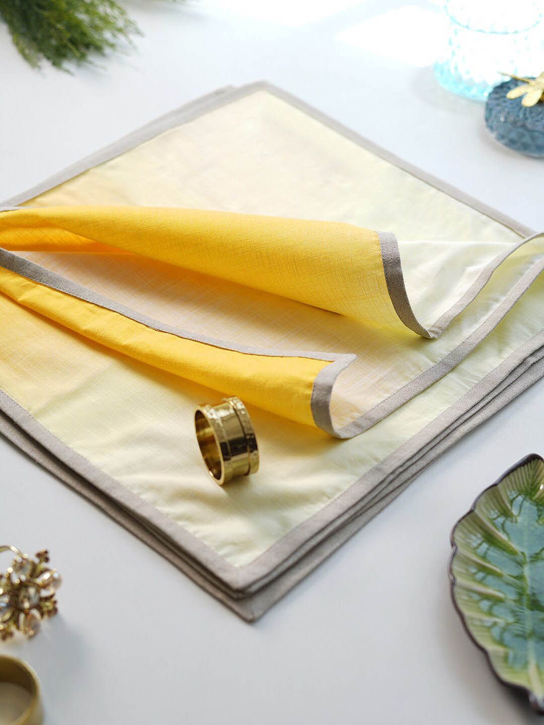 Pure Home and Living Yellow & Beige 4 Pieces Cotton Table Napkins
