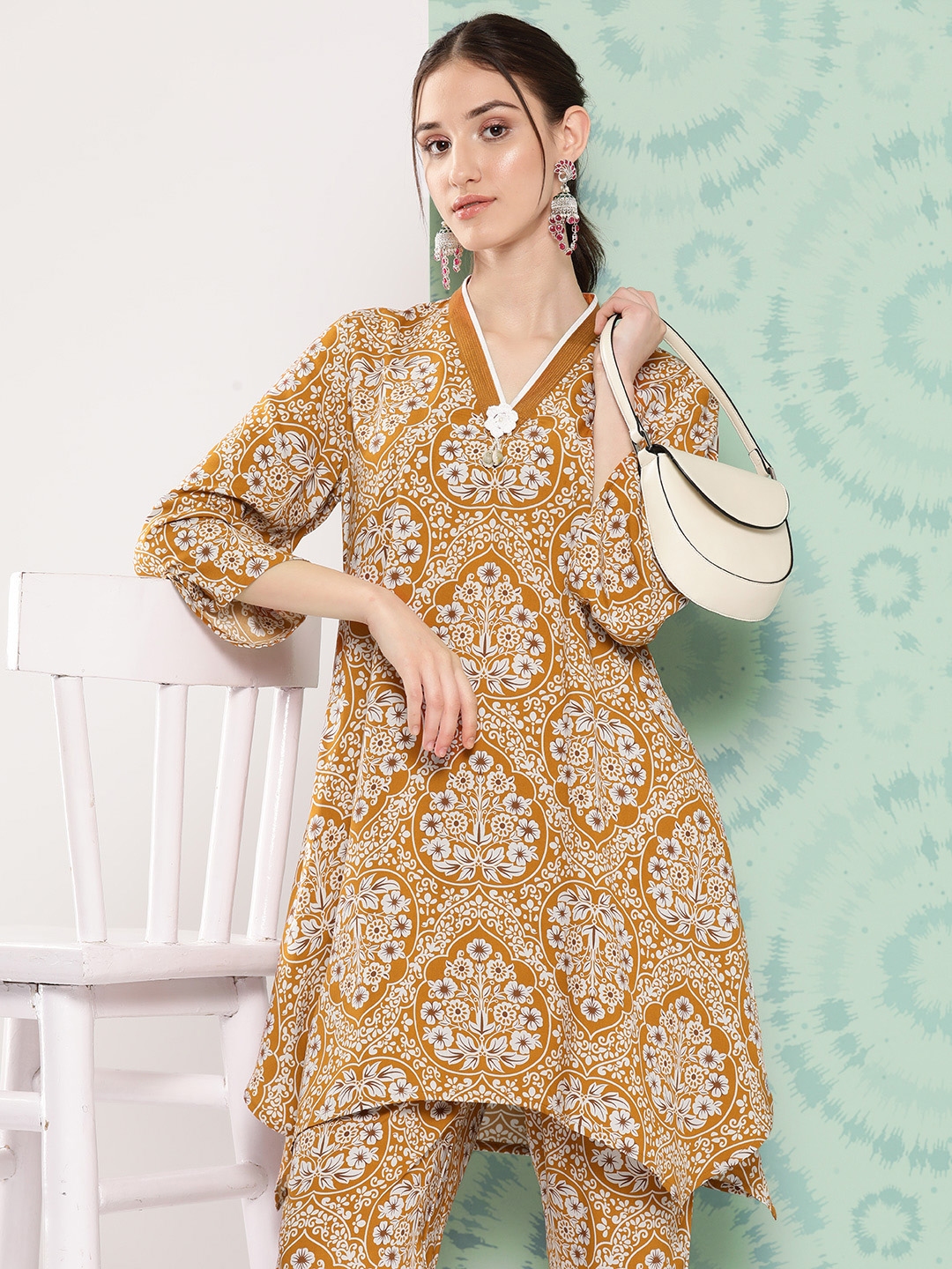 Nayam By Lakshita Women Printed Tunic With Trousers - Co Ords for Women 22809580 | Myntra