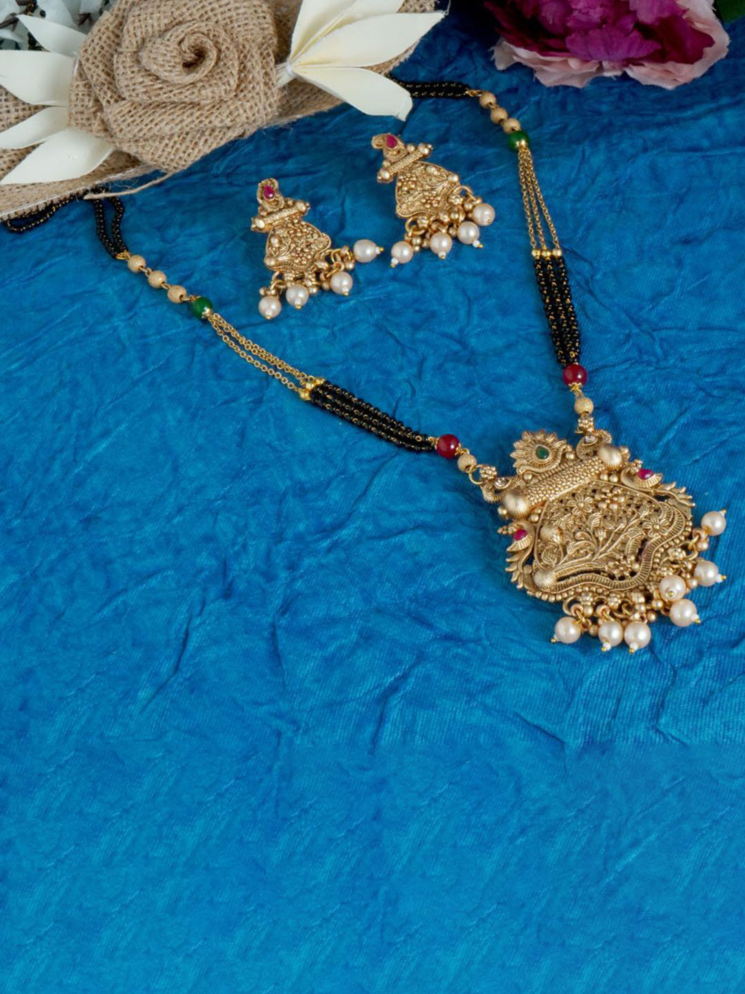 MANSIYAORANGE Gold-Plated Mangalsutra With Earrings