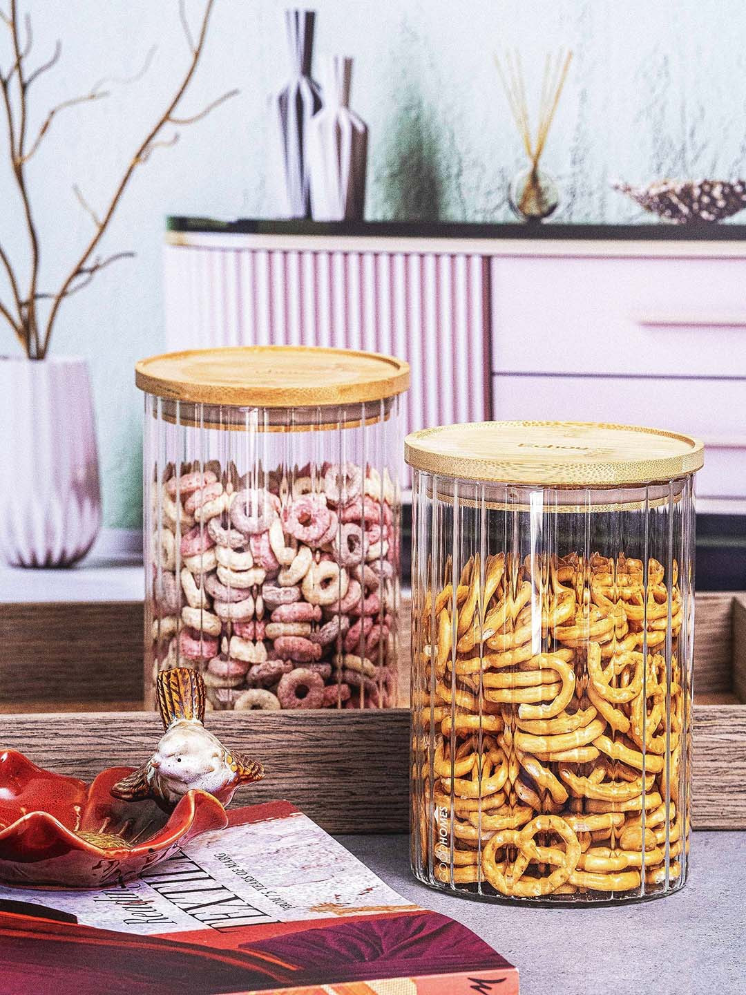 GOODHOMES Transparent 2 Pieces Glass Medium Jar with Wooden Lid - 1050 ML Each
