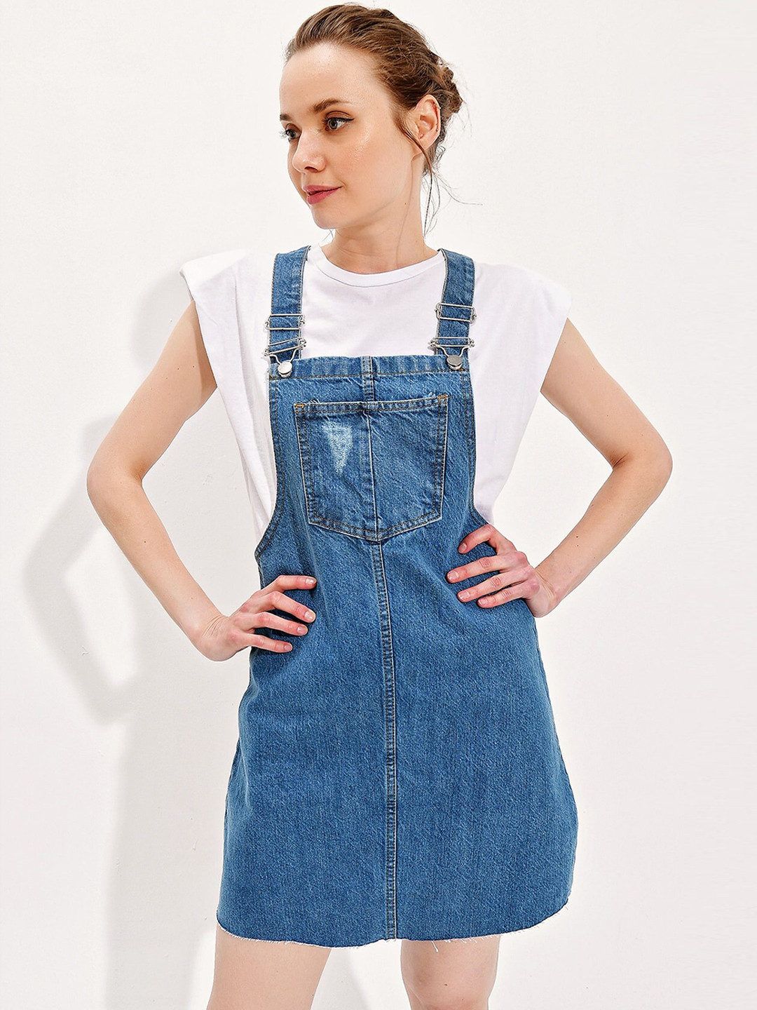 Trend Alacati stili Square Neck Dungarees With Patch Pocket