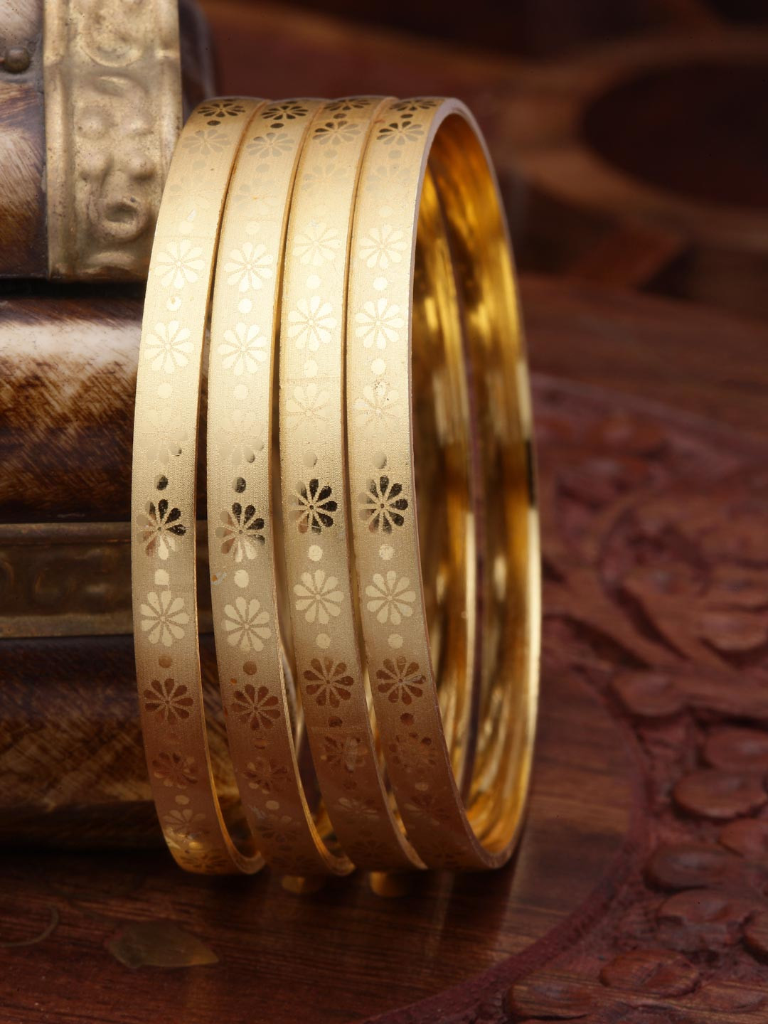 ZENEME Set Of 4 Gold-Plated Flower Shaped Textured Bangles