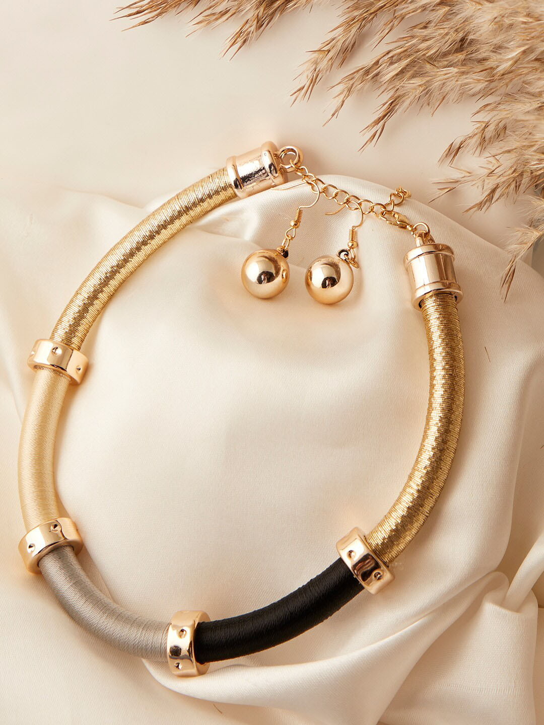 SOHI Gold-Plated Designer Necklace & Earrings