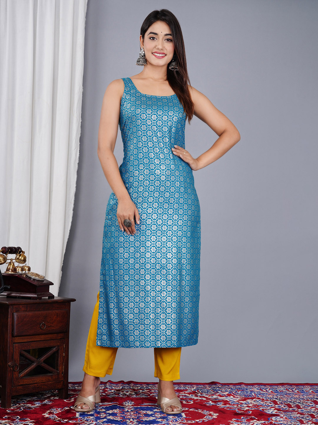 SkyaSia Ethnic Motifs Printed Sleeveless Kurta
