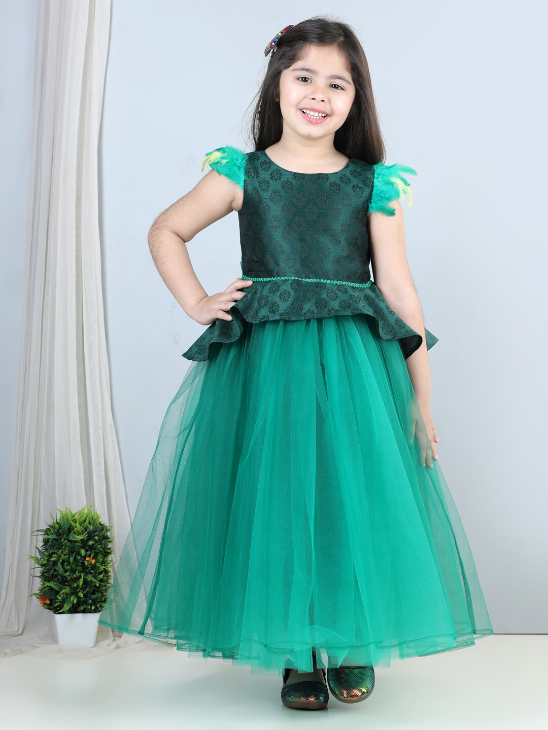 Toy Balloon kids Girls Flutter Sleeve Net Maxi Gown