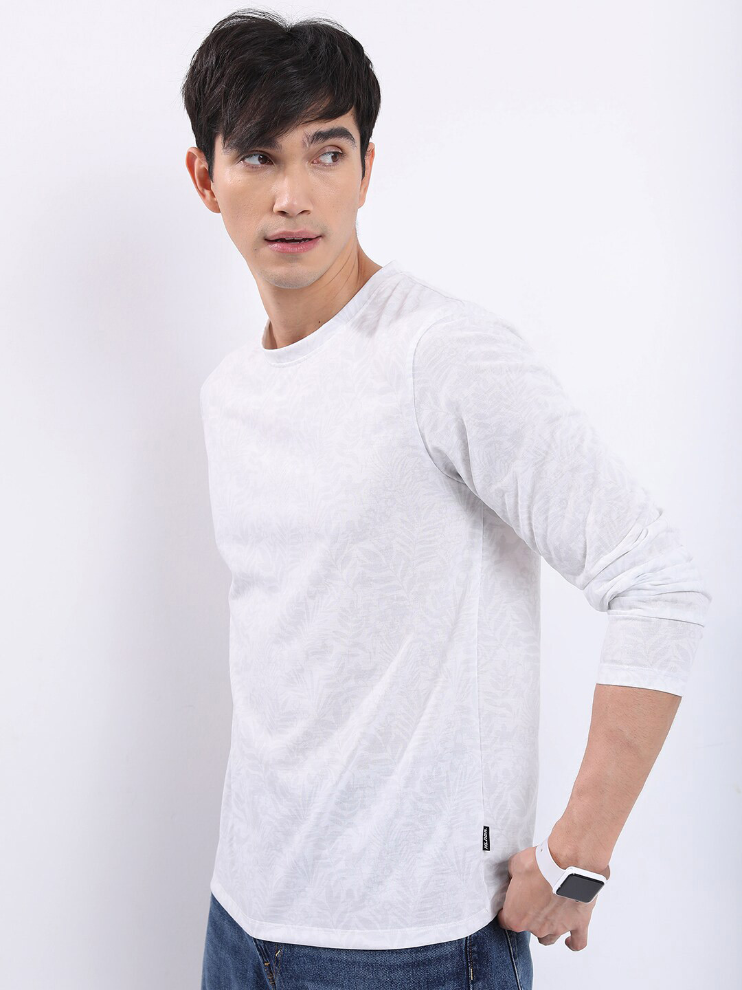 HIGHLANDER White Tropical Printed Round Neck T-Shirt