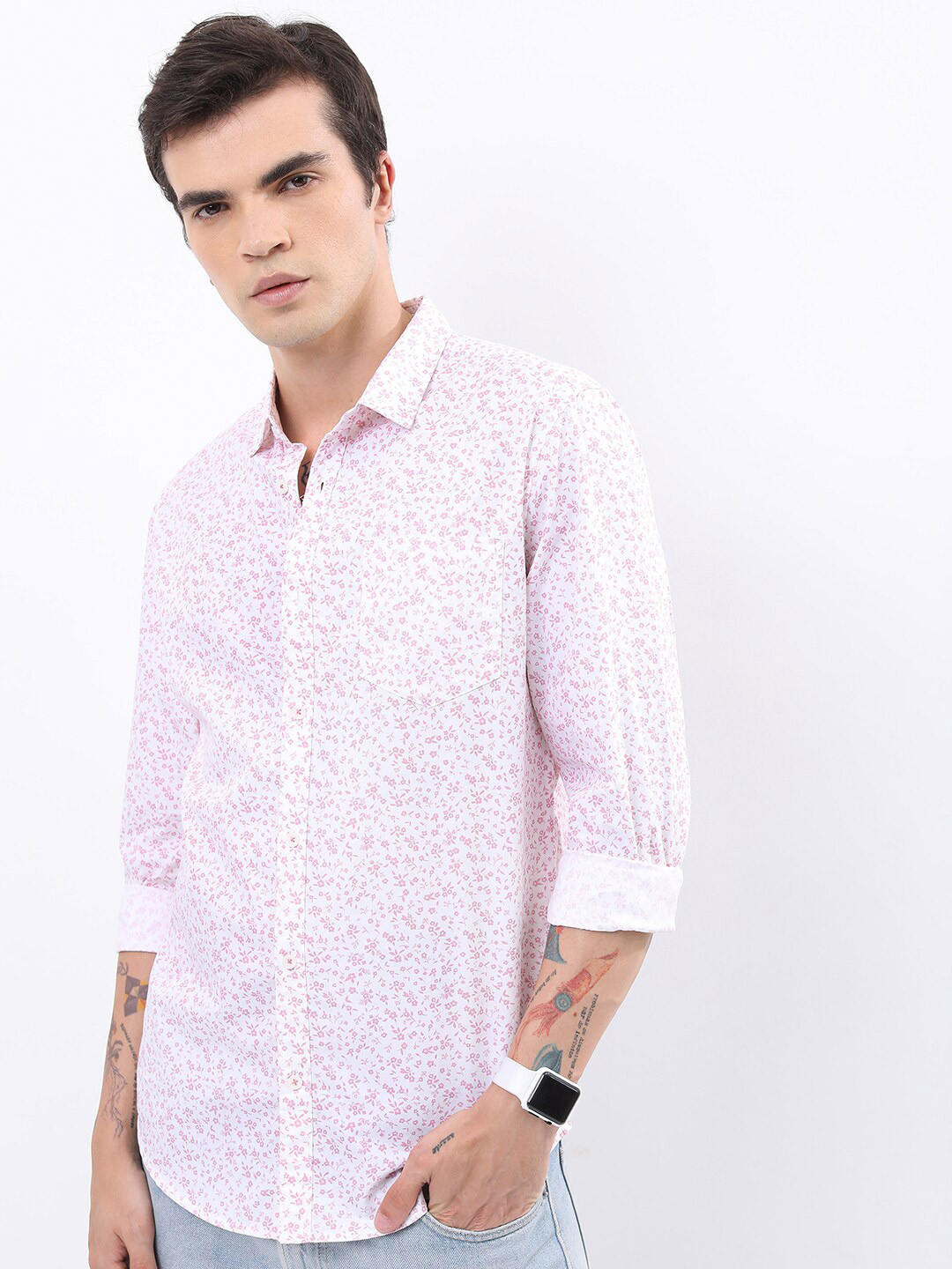 HIGHLANDER White Floral Printed Slim Fit Cotton Casual Shirt