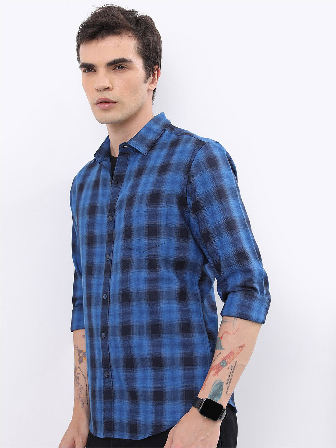 HIGHLANDER Blue Tartan Checks Slim Fit Casual Shirt