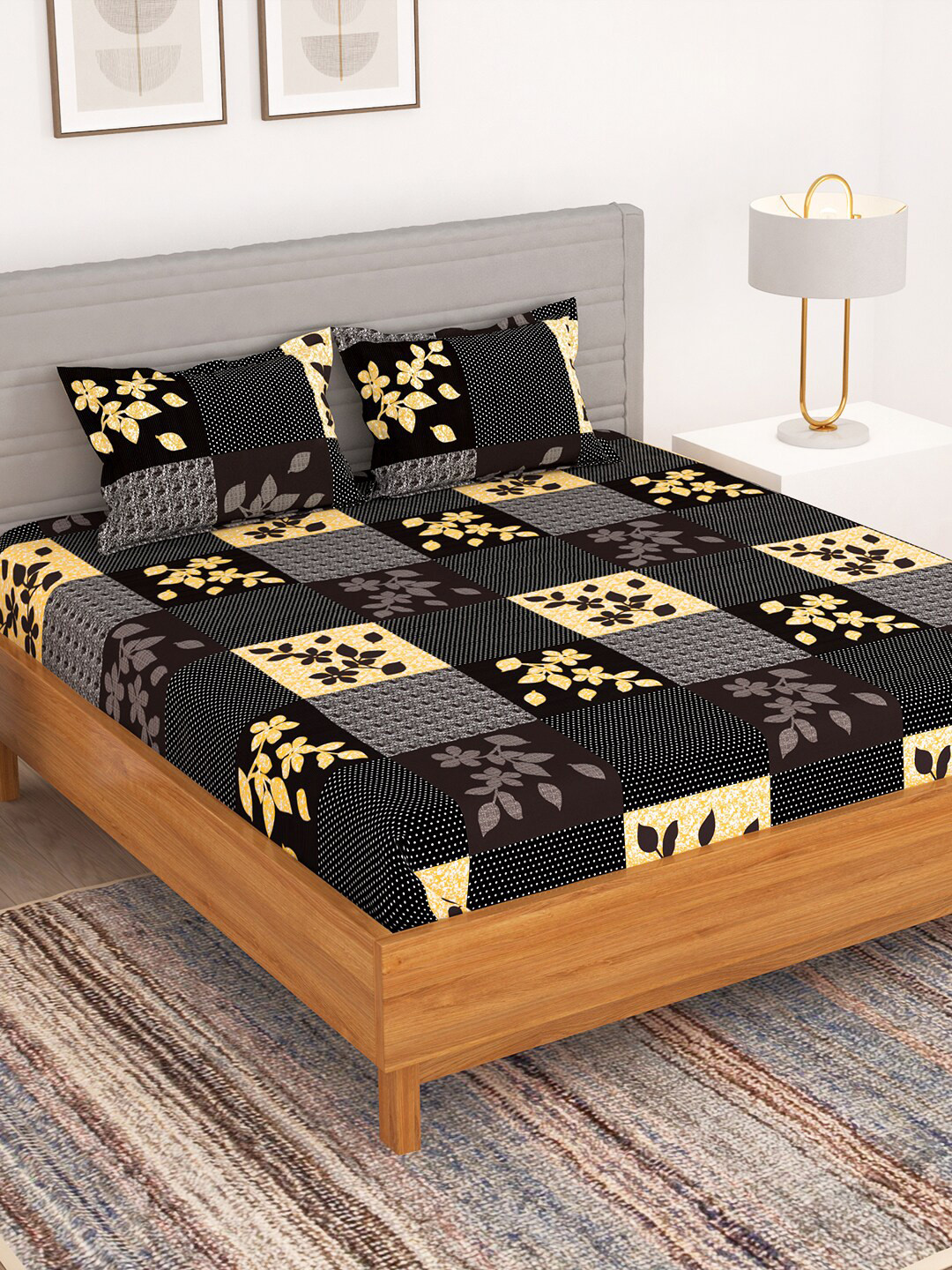 Bedspun Black & Brown Floral Flat 150 TC Queen Bedsheet With 2 Pillow Covers