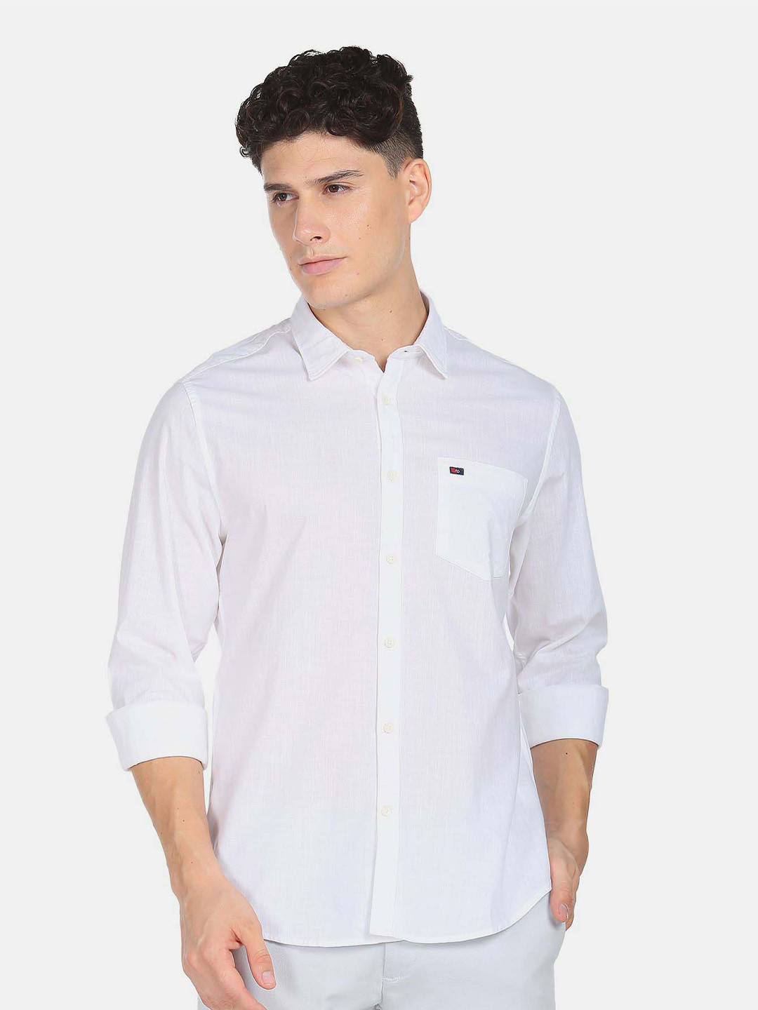 AD By Arvind Men White Modern Slim Fit Solid Casual Shirt