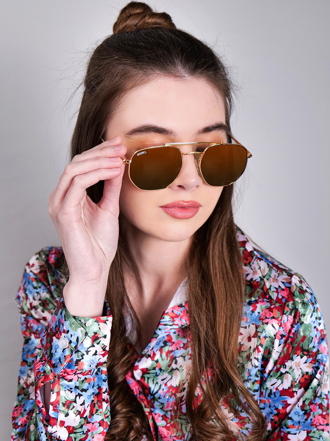 MAGNEQ Lens & Other Sunglasses With Polarised & UV Protected Lens MG 3648/S C3 5021