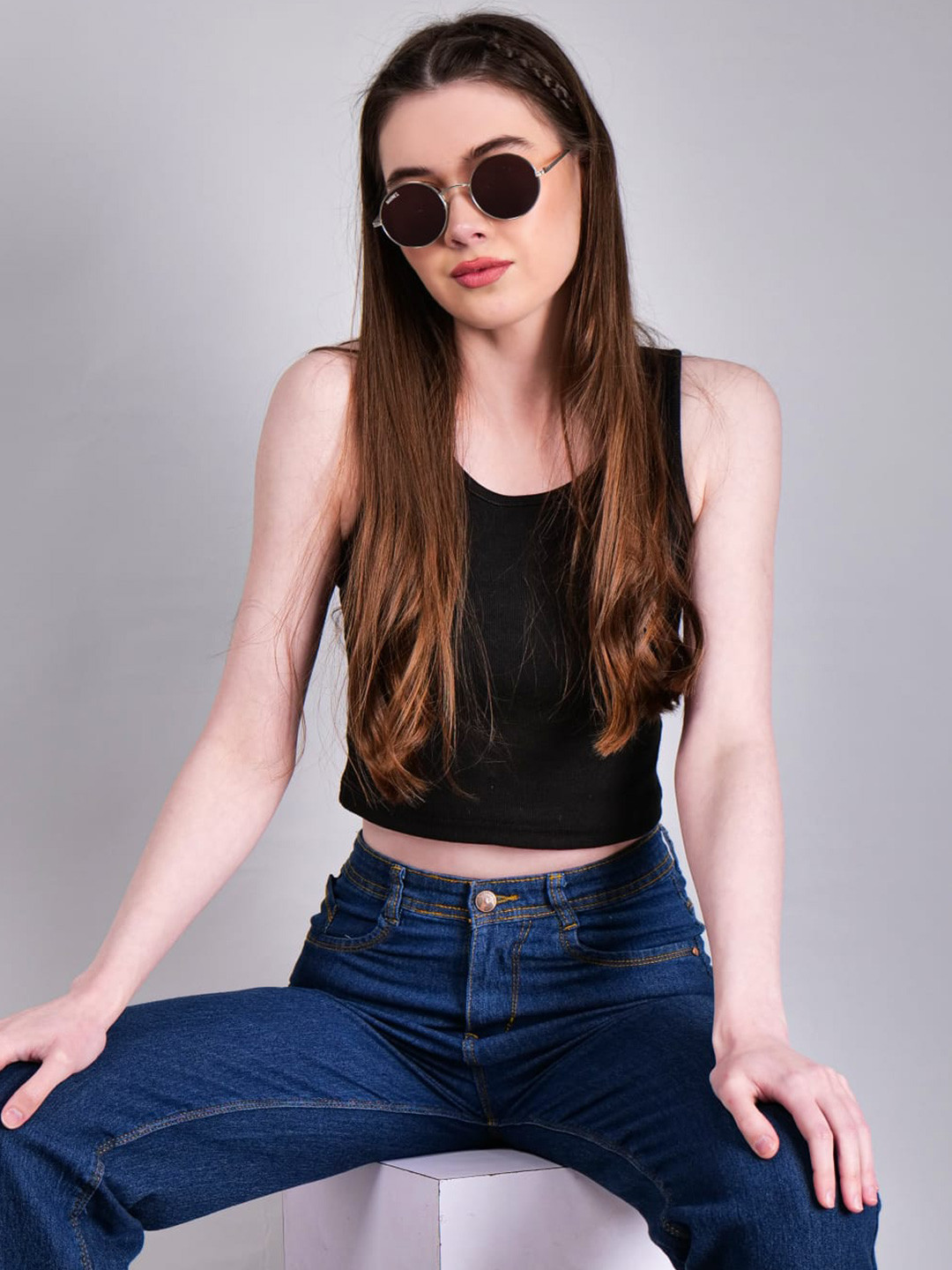 MAGNEQ Lens & Round Sunglasses With Polarised & UV Protected Lens MG 8343/S C1 4822