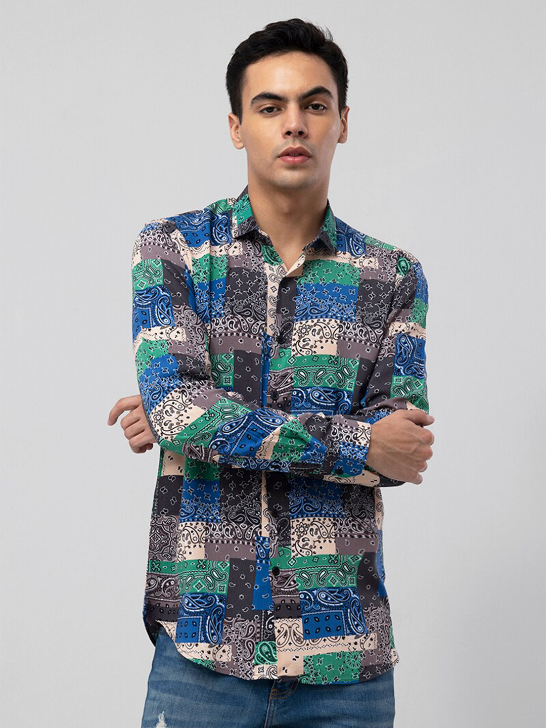 Snitch Green Slim Fit Ethnic Motifs Printed Casual Shirt