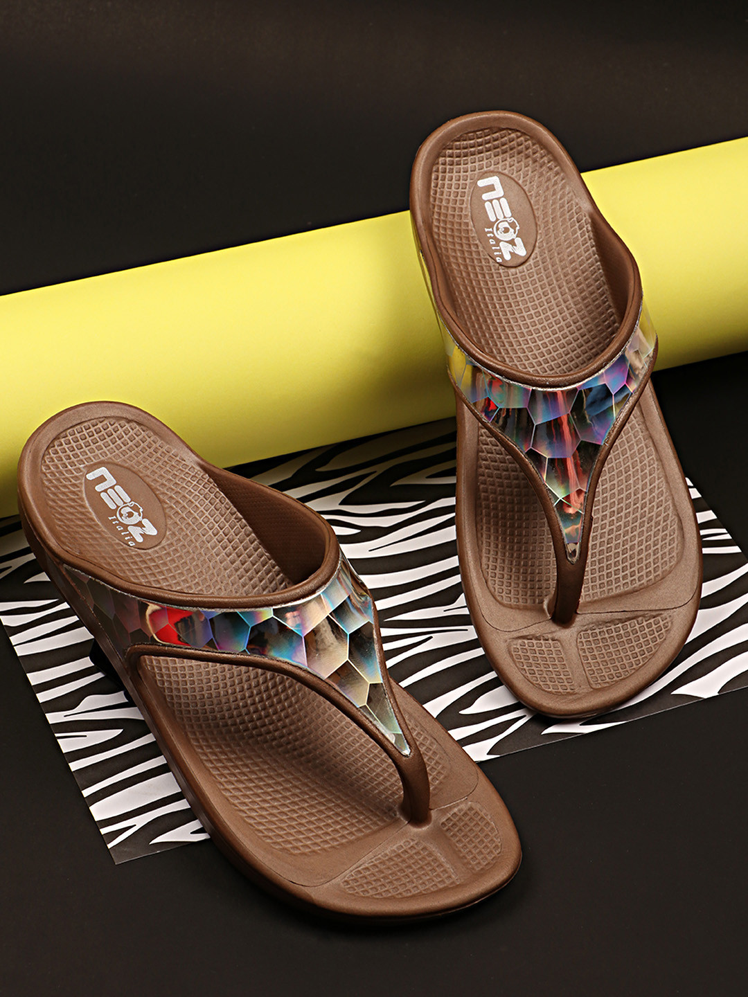 NEOZ Women Levirex Lightweight Arch Support Durable Anti-Skid & Comfortable Flip Flops