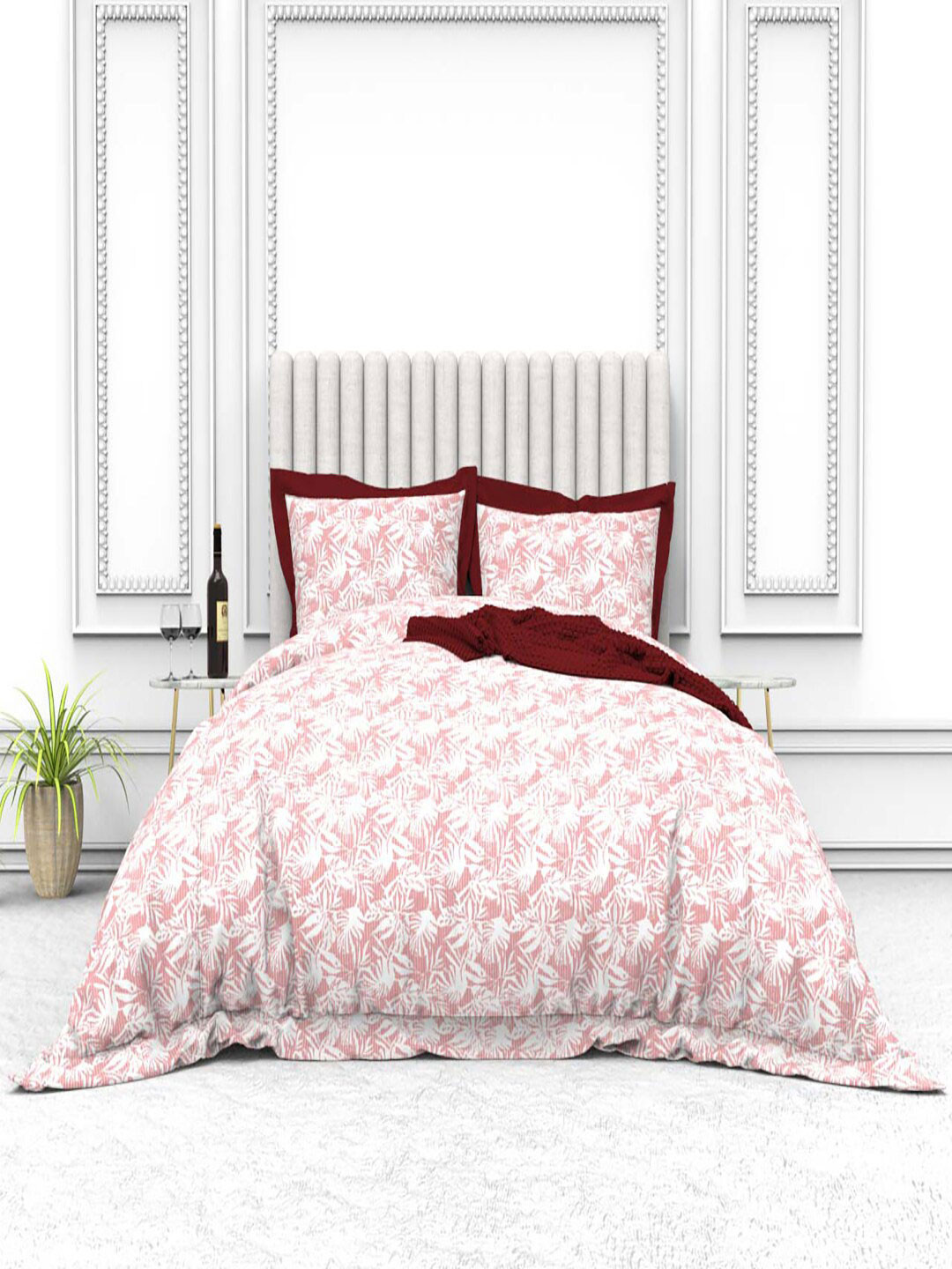 THE WHITE MOSS Cynthia Red Floral 250 TC Pure Cotton King Bedsheet With 2 Pillow Covers