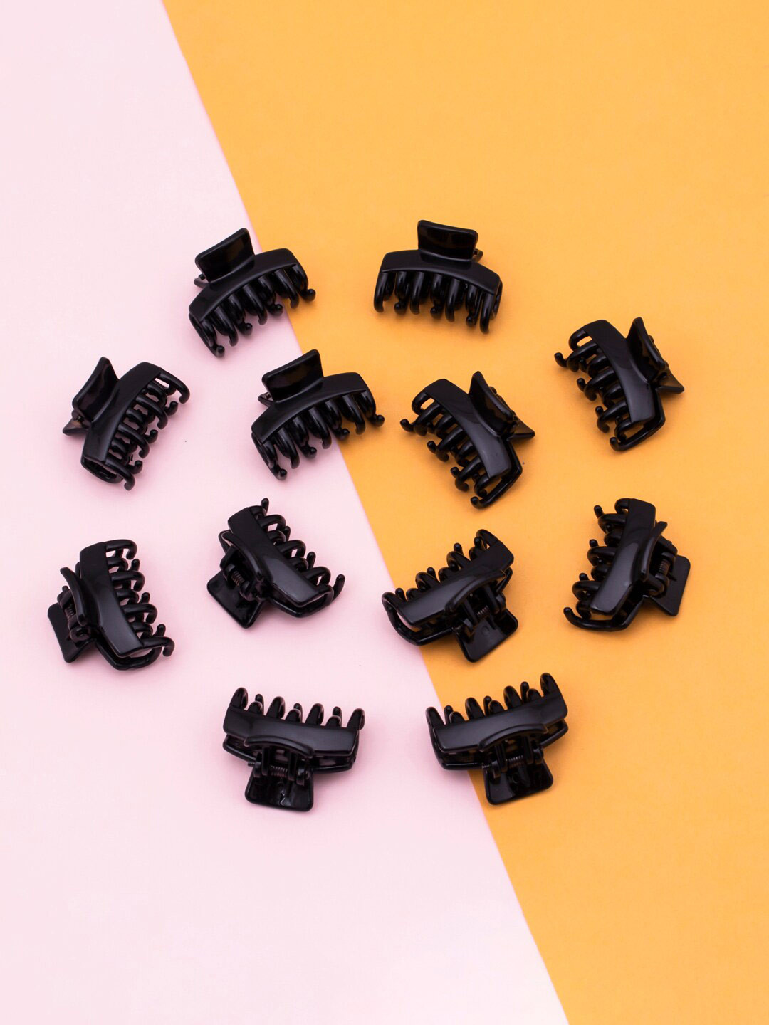 Sukkhi Women Set Of 12 Exclusive Butterfly Claw Clip