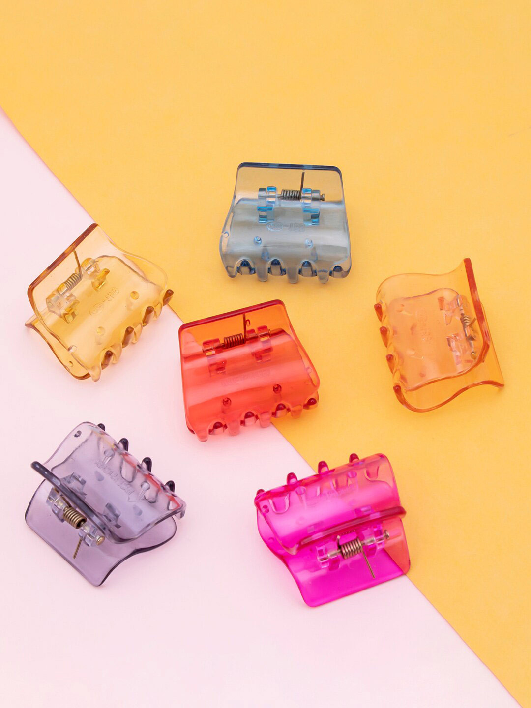 Sukkhi Set of 6 Butterfly Claw Clips