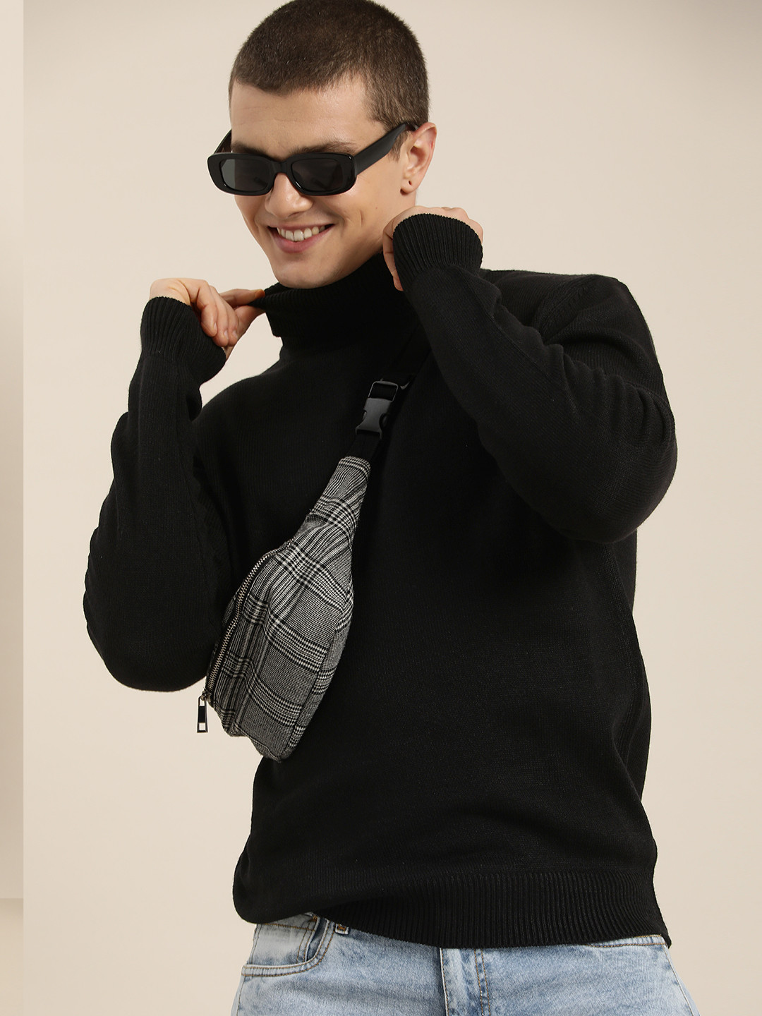 HERE&NOW Solid Turtle Neck Long Sleeves Pullover