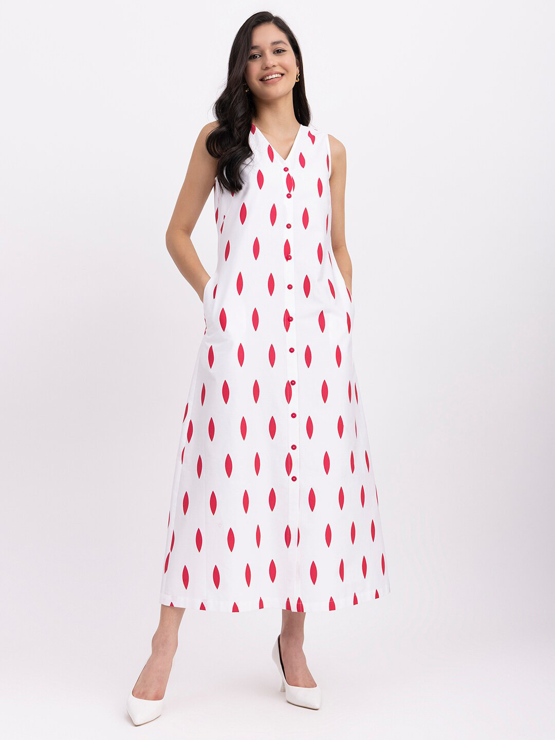 FABLE STREET Geometric Printed V-Neck Maxi Dress Shirt