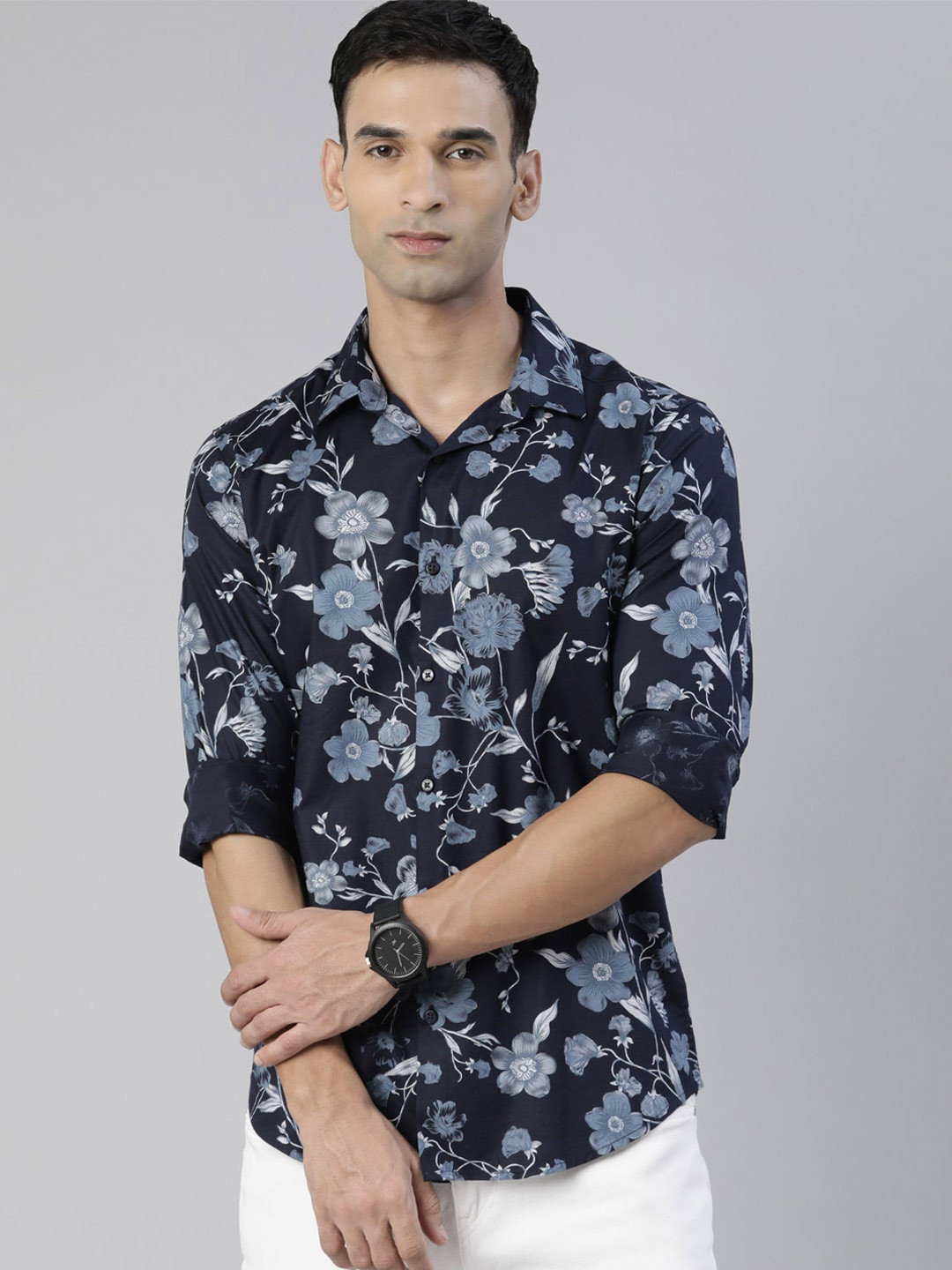 Bushirt Classic Floral Printed Spread Collar Casual Shirt