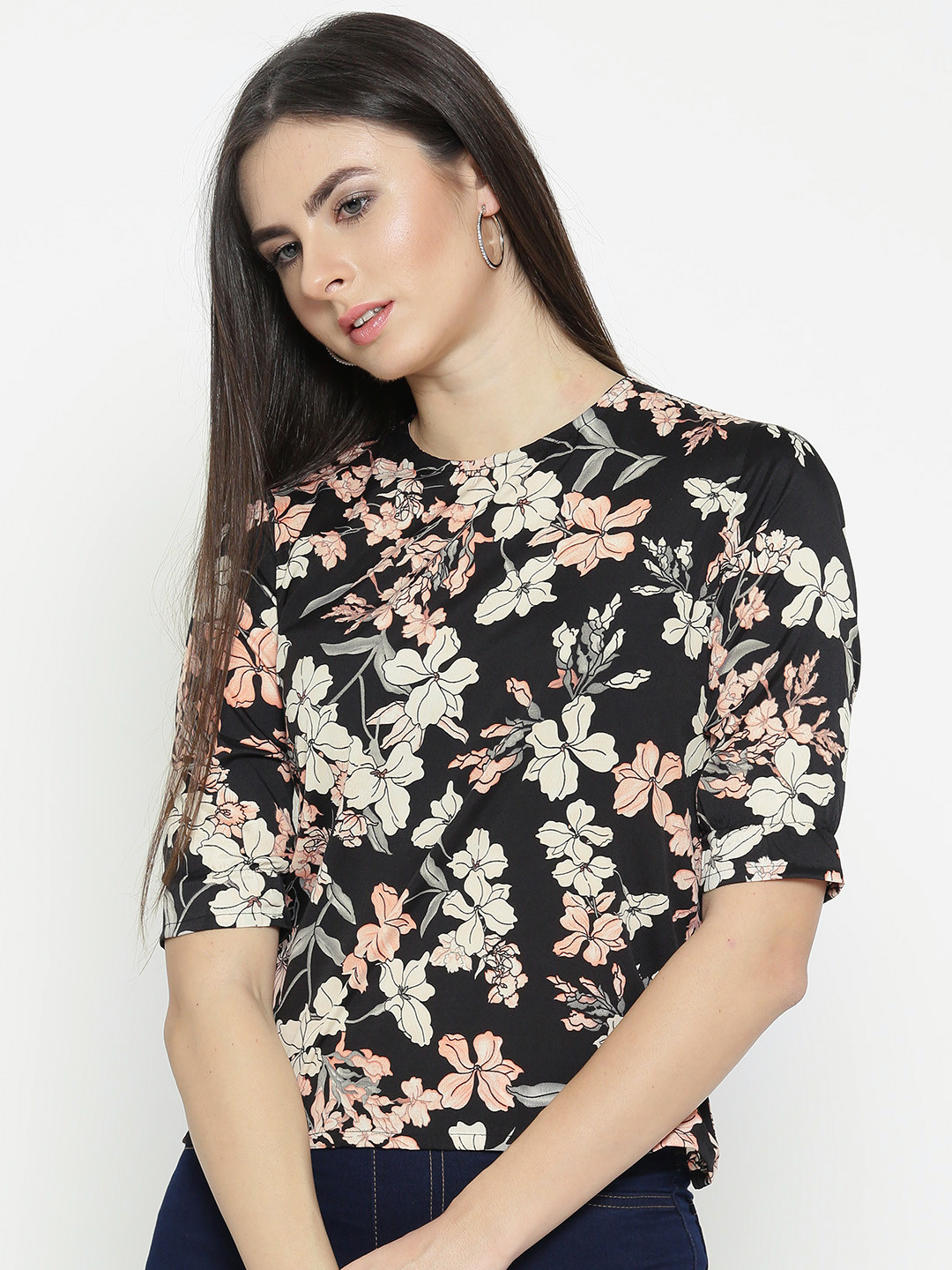 Style Quotient Women Black & Peach-Coloured Printed Top