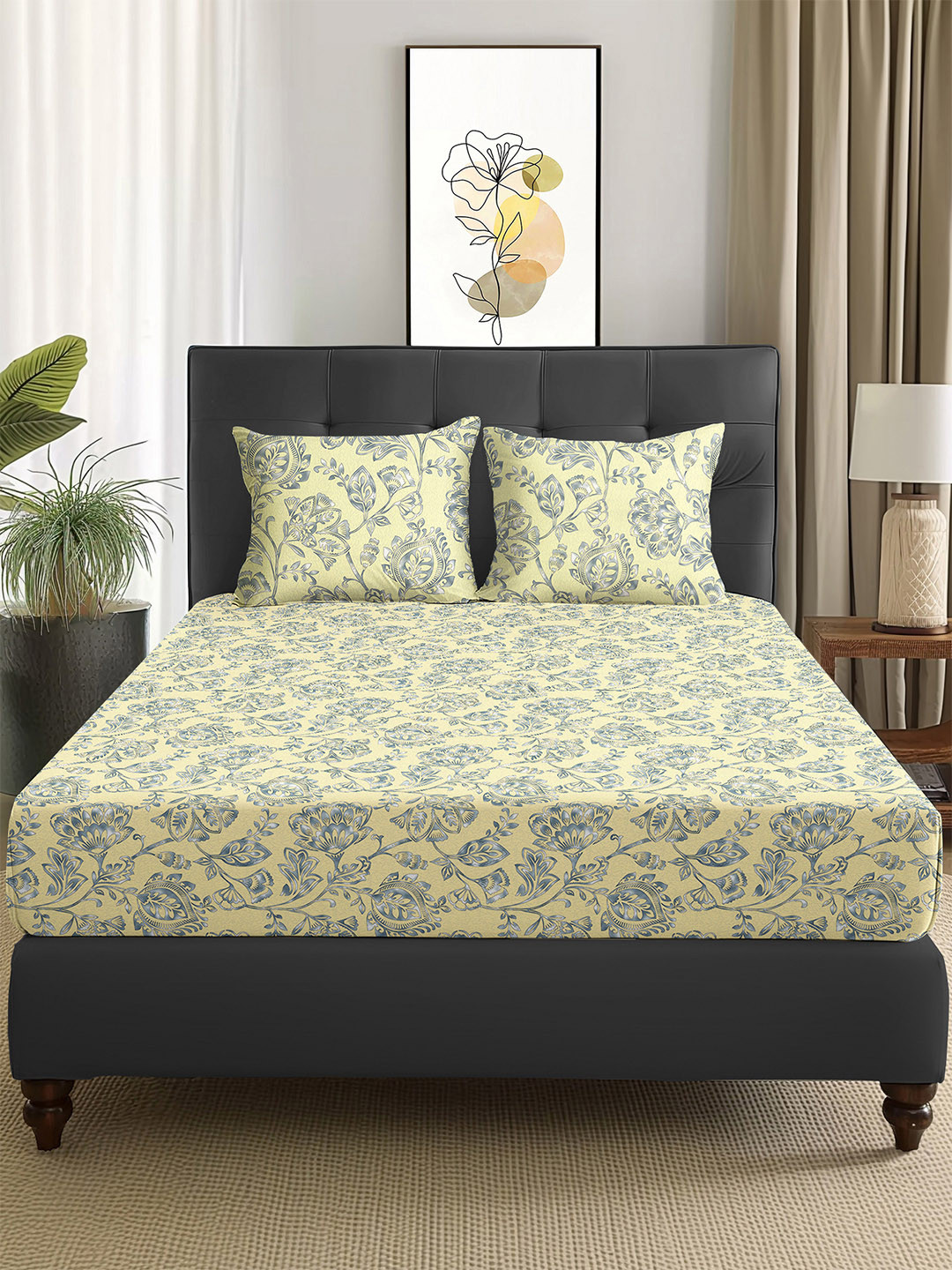 Story@home Cream Floral Polycotton 160 TC Queen Bedsheet with 2 Pillow Covers-89 x 98In