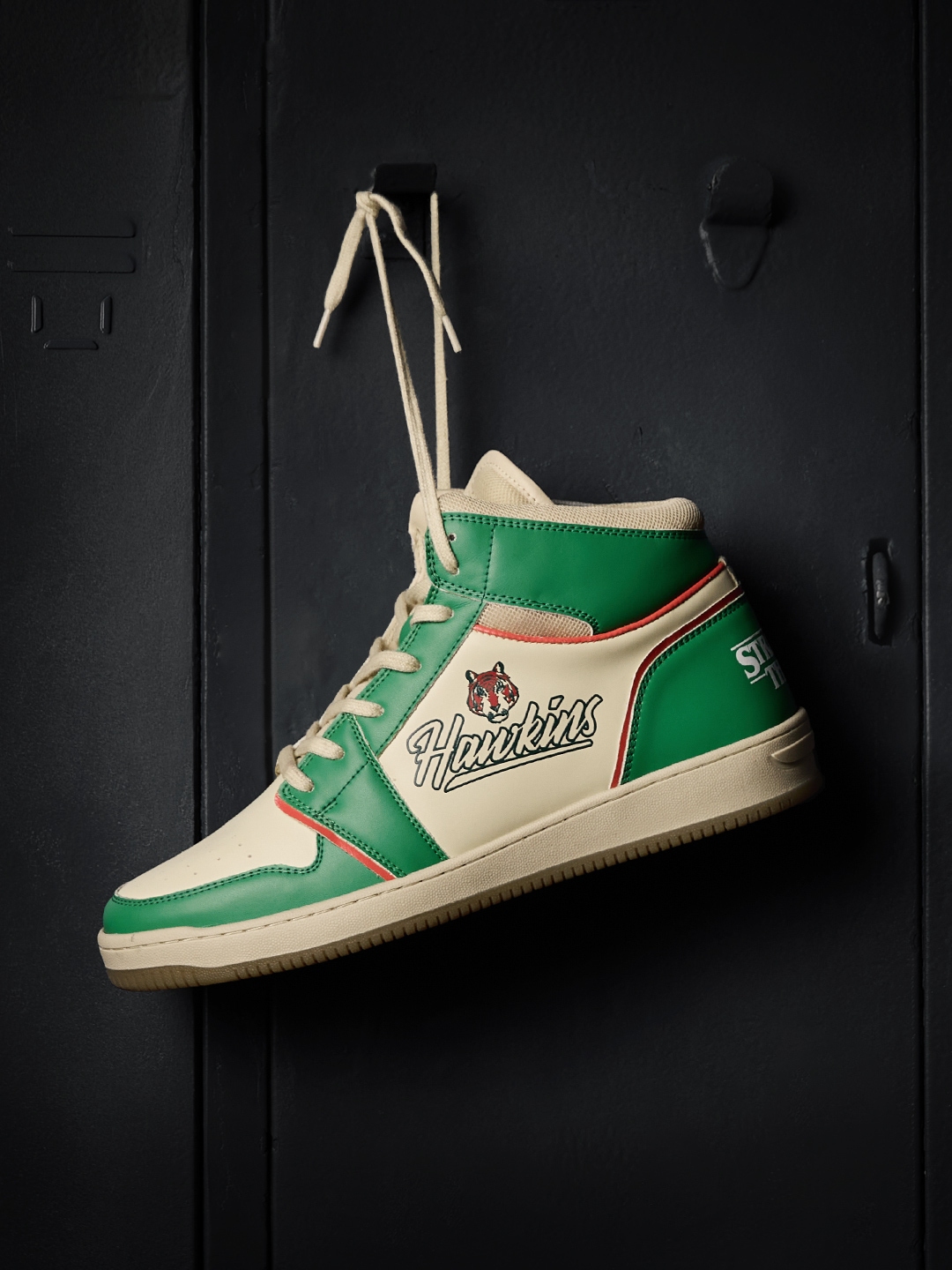 Stranger things shop 3 sneakers