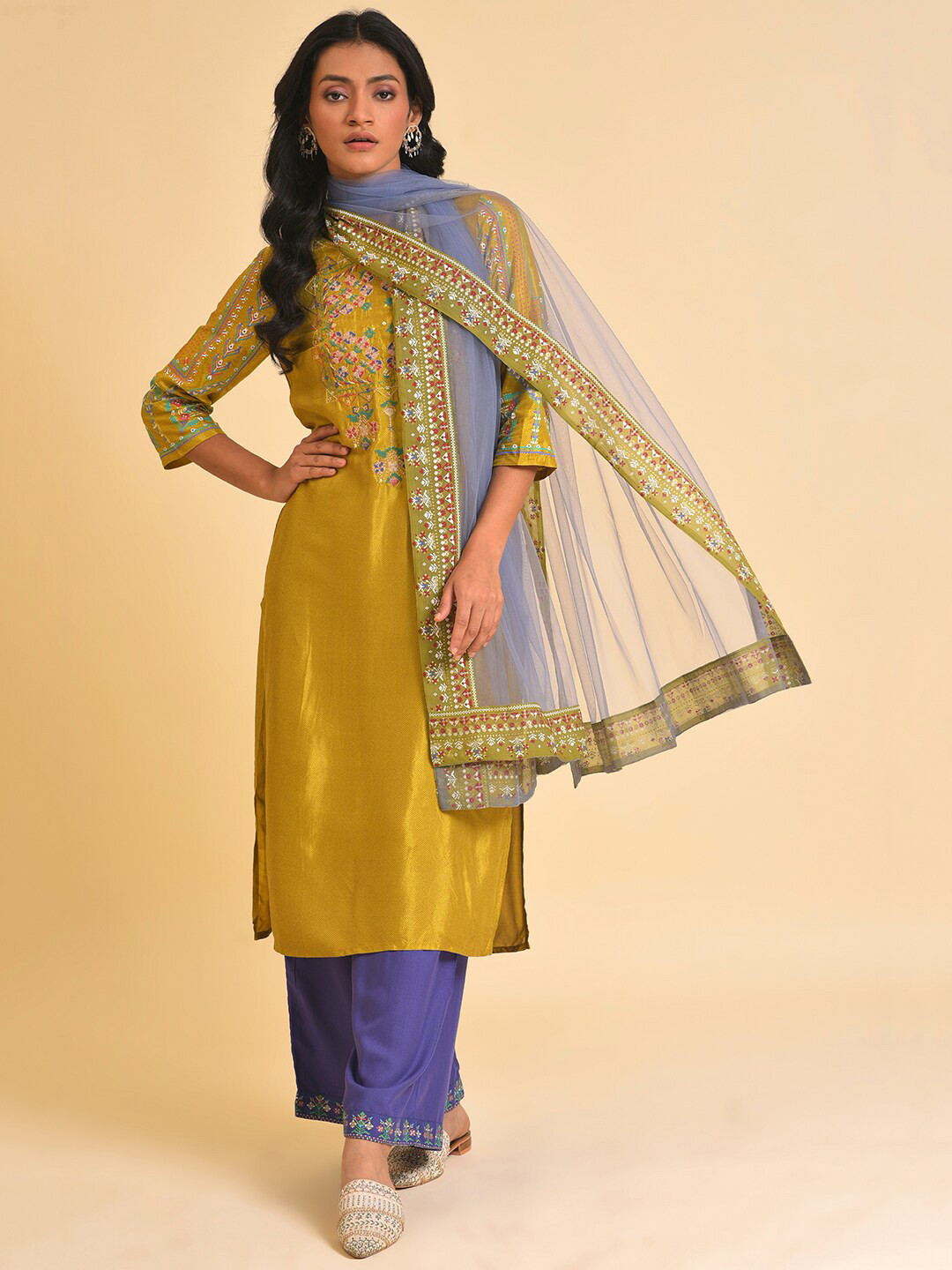 W Blue & Green Taped Border Dupatta