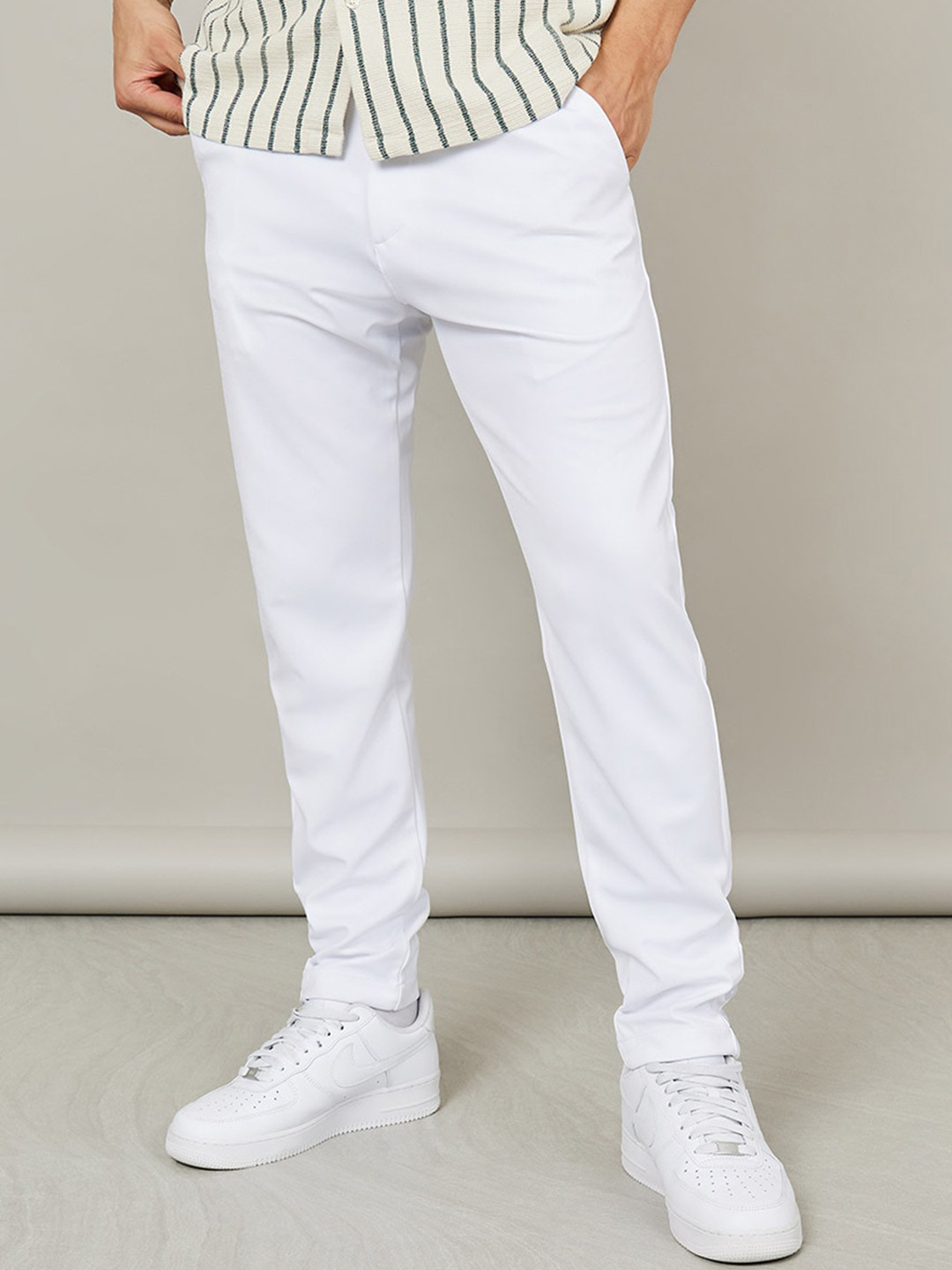 Styli Men Knitted Smart Slim Fit Cotton Chinos Trousers