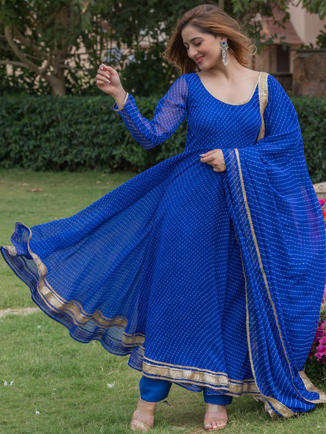 HOUSE OF JAMOTI Leheriya Printed Gotta Patti Anarkali Kurta with Trousers & Dupatta