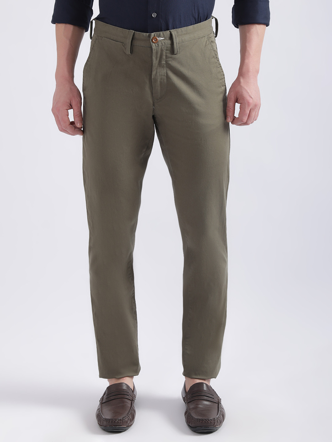 GANT Men Mid-Rise Smart Slim Fit Cotton Chinos Trousers