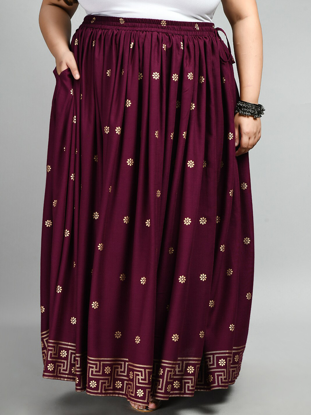 PrettyPlus by Desinoor.com Floral Printed Gathered Maxi Flared Skirt