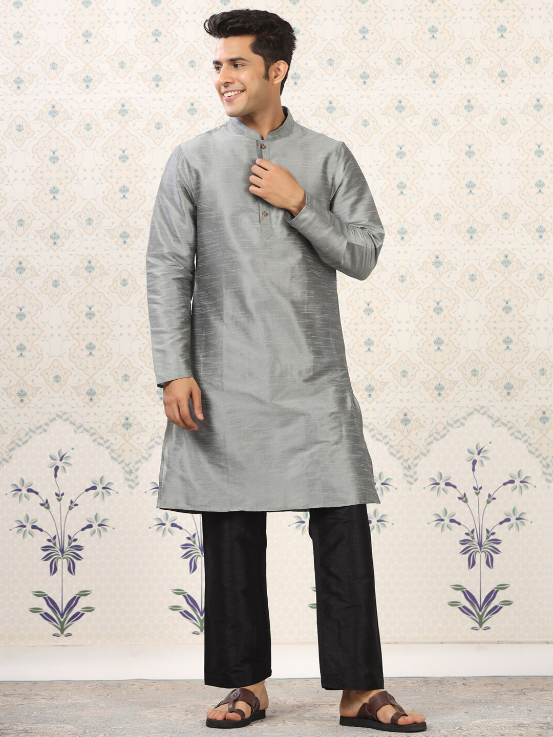 Ode by House of Pataudi Grey & Black Mandarin Collar Straight Kurta with Pyjamas