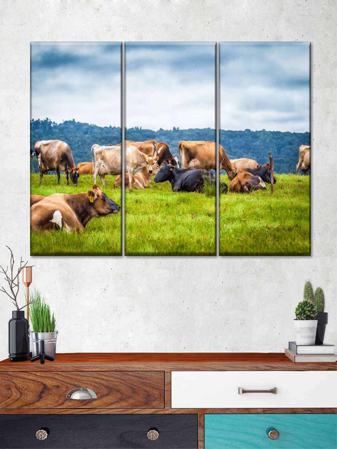 POSTERS AND TRUSS Green & Blue 3 Pieces Cow Gathering Painting Wall Art