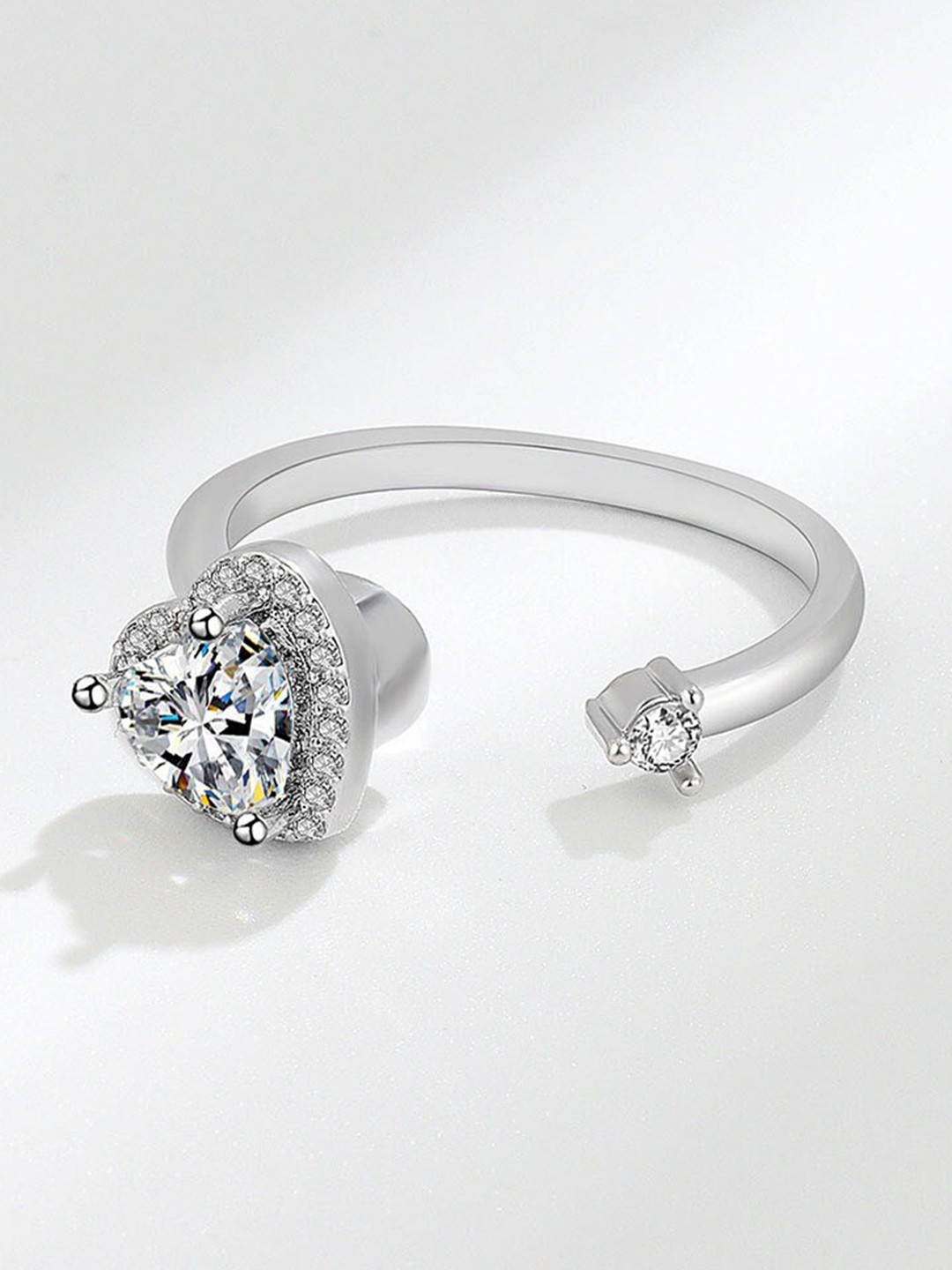 MYKI Silver-Plated CZ-Studded Rotating Heart Adjustable Finger Ring
