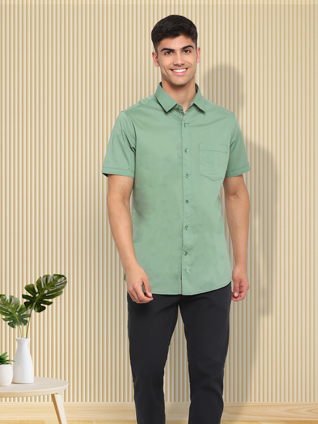 Red Chief Slim Fit Short Sleeve Cotton Casual Shirt