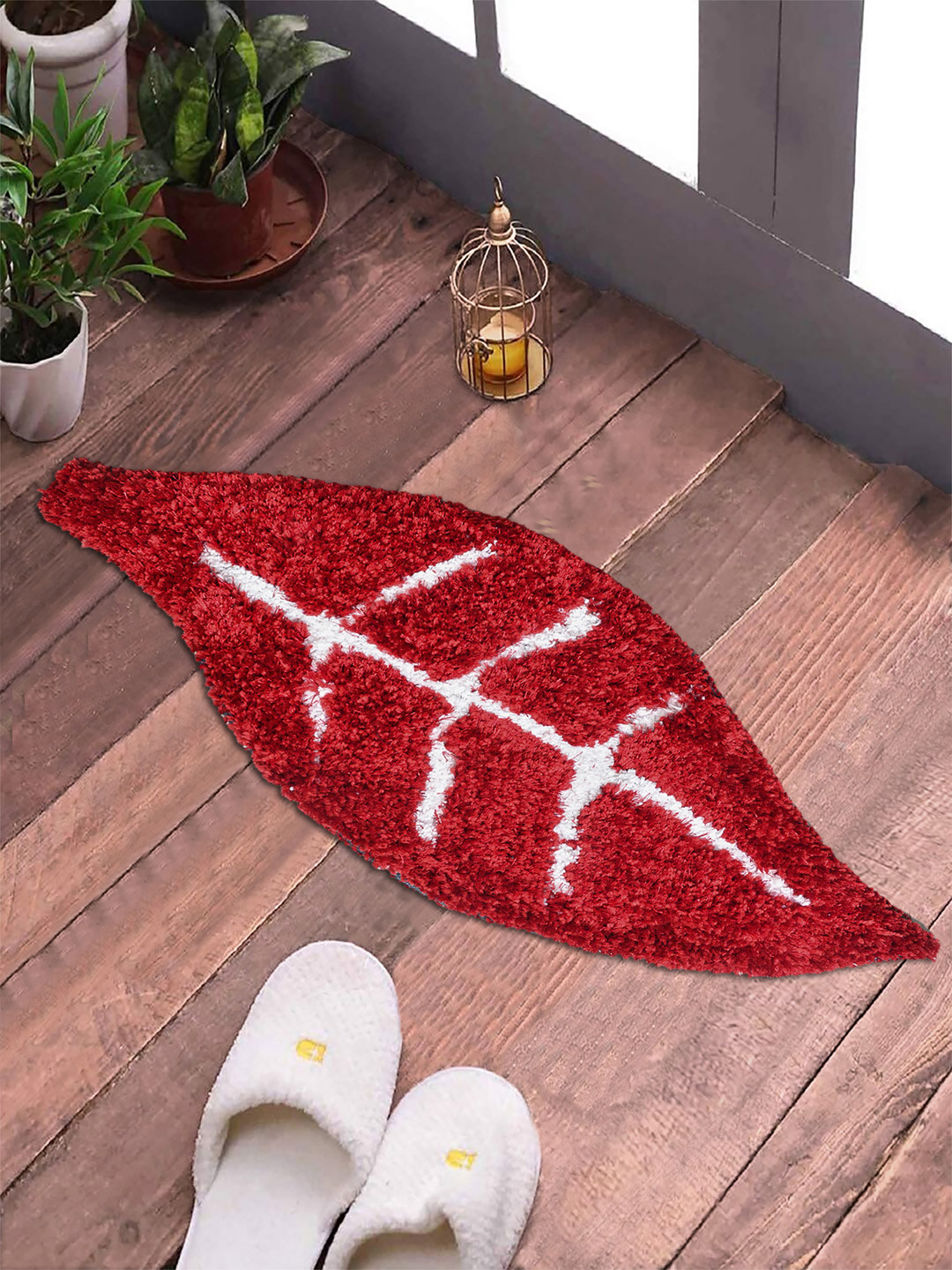 FABINALIV Red Leaf Shaped Anti-Skid Doormat