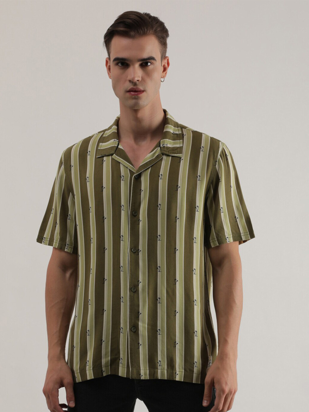 Lee Conversational Printed Cotton Casual Shirt